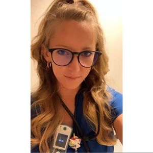 Meet your Posher, Katy